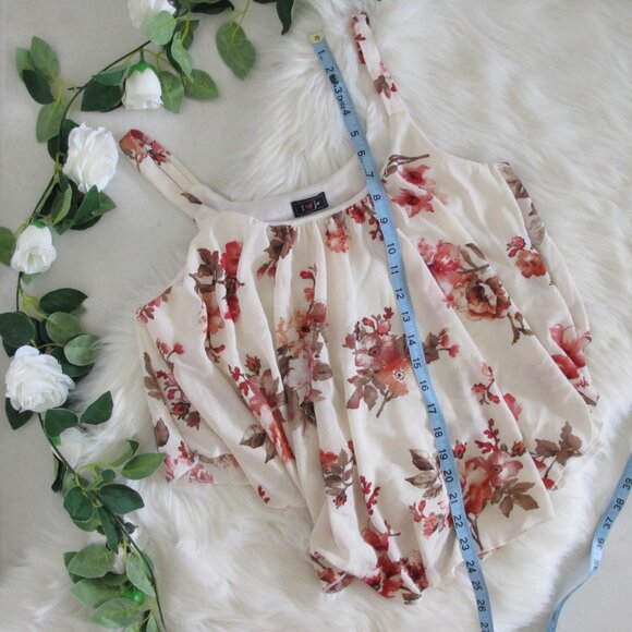 i Heart JW | Flower Flowy Crop Boho Color Top - Picture 10 of 10